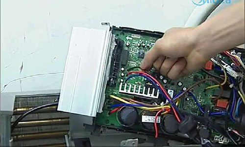 呈贡美的空调电话是多少